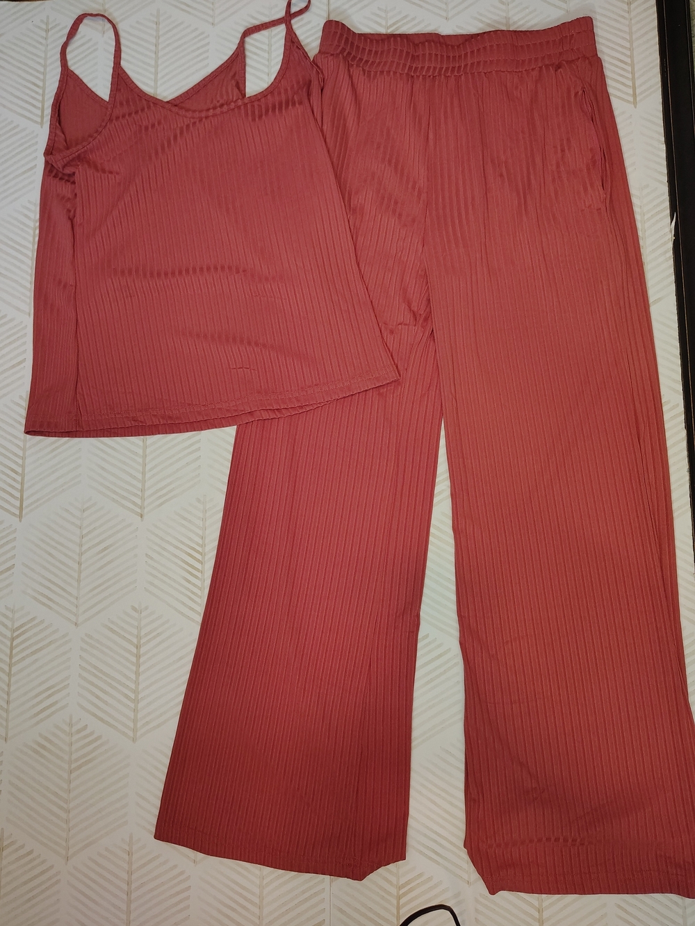NWT Listicle Rosewood Ribbed Knit 2-Piece Lounge Set Small Boutique